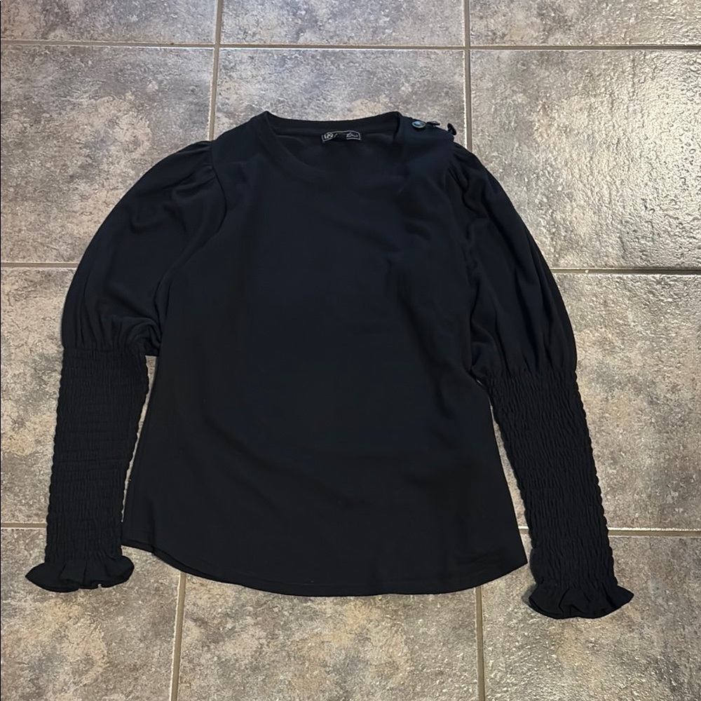 Black Puff-Sleeve Smocked Cuff Women's Top